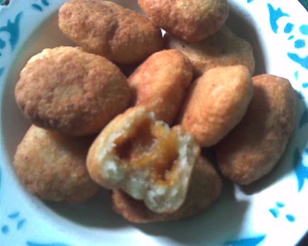 Membuat Klenyem Dari Ketela Pohon/Singkong | Resep Masakan Praktis dan