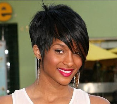 Site Blogspot  2011  Hairstyles on Hairstyles 2011  Some Of The Popular 2011 Hairstyles Were Short Hair