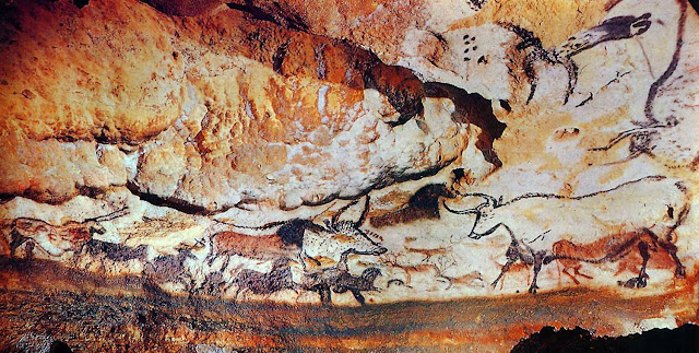 Lascaux Cave paintings - Lascaux, Dordogne in France , ca. 15,000-13,000  BCE, pigment on stone