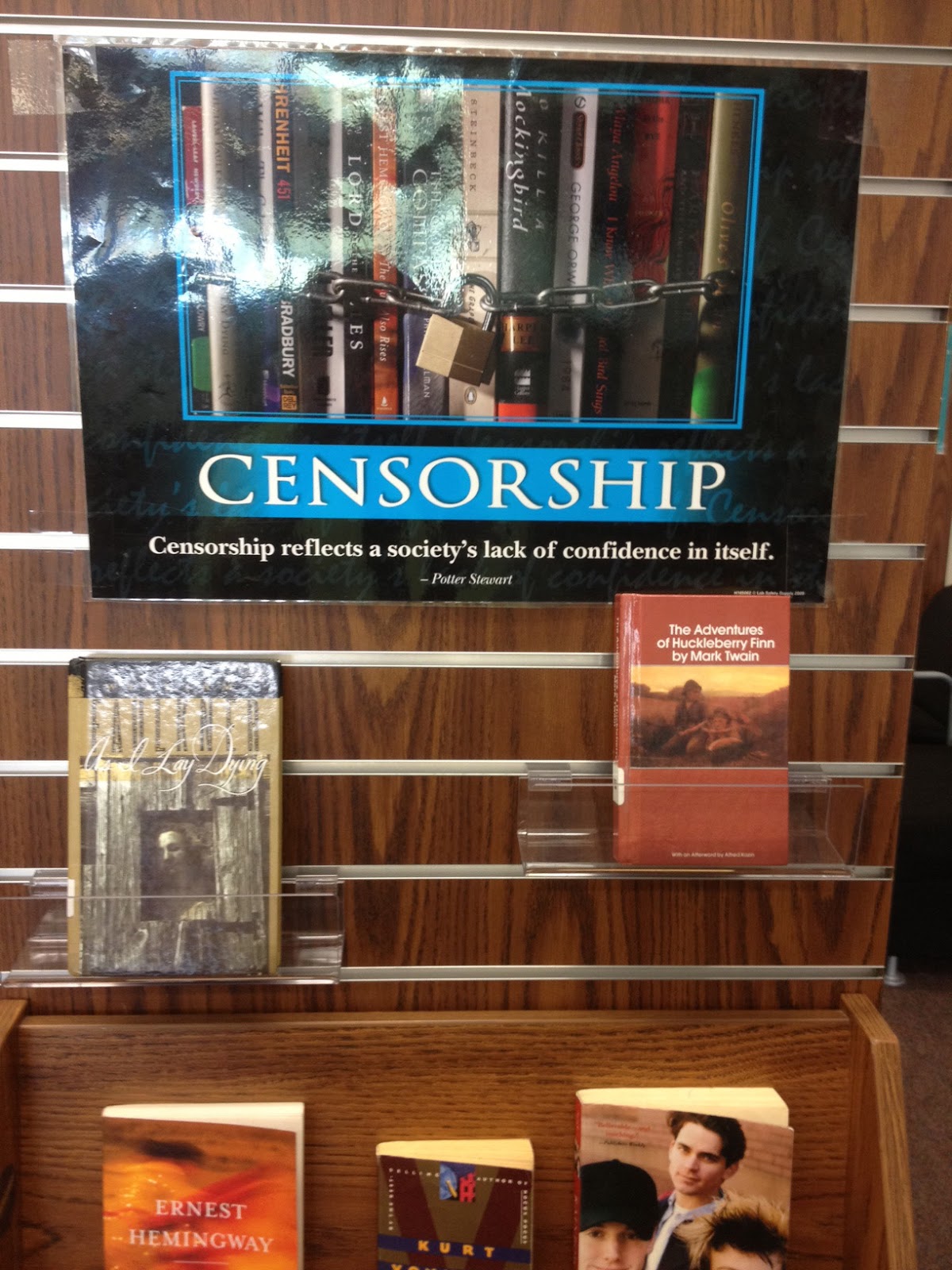 Smells Like Library BULLETIN BOARDS & DISPLAY Banned Books Week 2013!