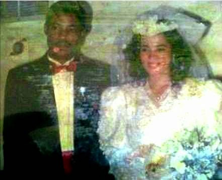 Pastor Chris and Anita Oyakhilome wedding picture