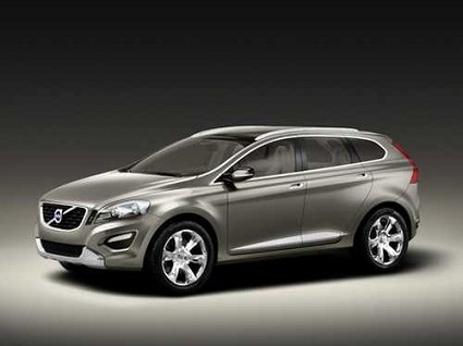 Volvo on Suv Volvo Xc60 Con L Arrivo Dell Inverno E Della Prima Neve Molti