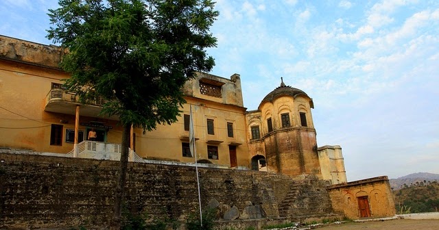Arki Fort - Himachal Pradesh