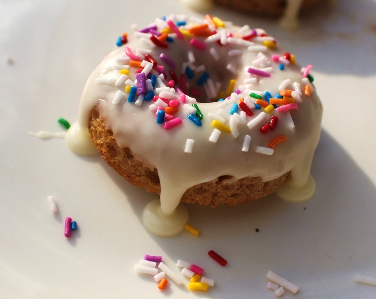 Baked Vanilla Doughnuts with White Chocolate Ganache Glaze What's