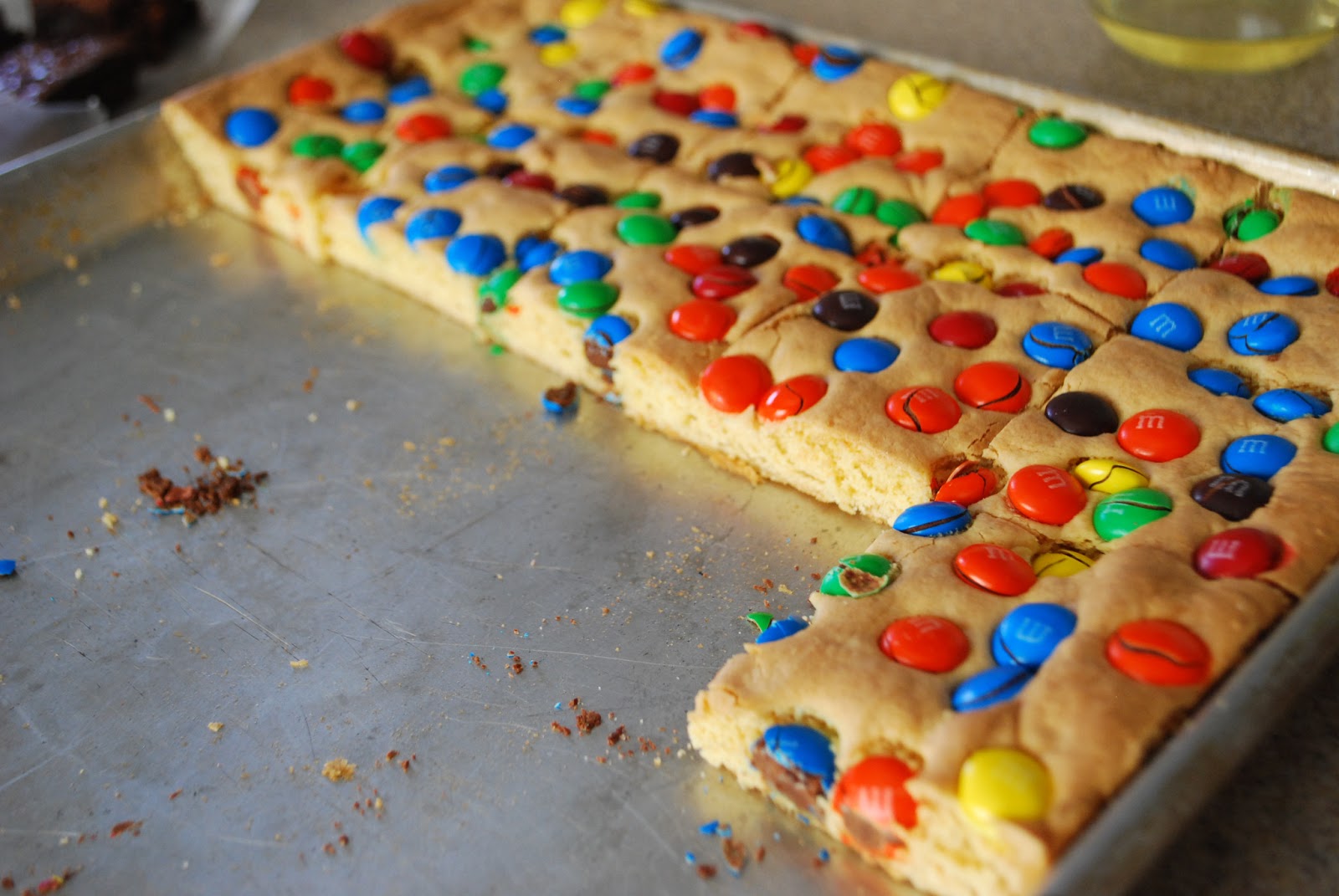 Amorris Allie�s Super Easy M&amp;M® Cookie Bars