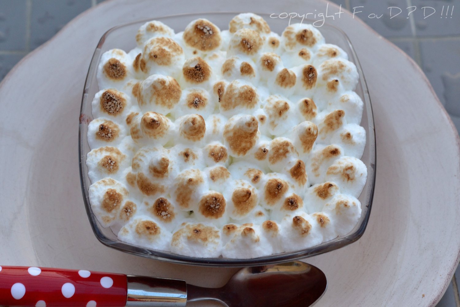 EN ÉQUILIBRE ! Compote de prunes meringuée à IG bas