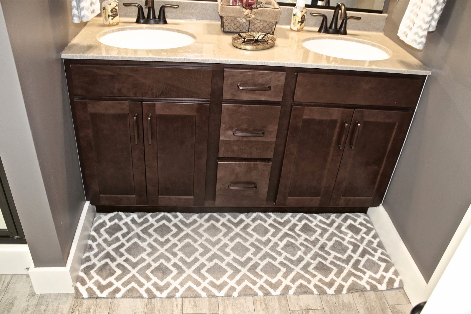 Master Bath Wall Art {& Tour) The Unique Nest