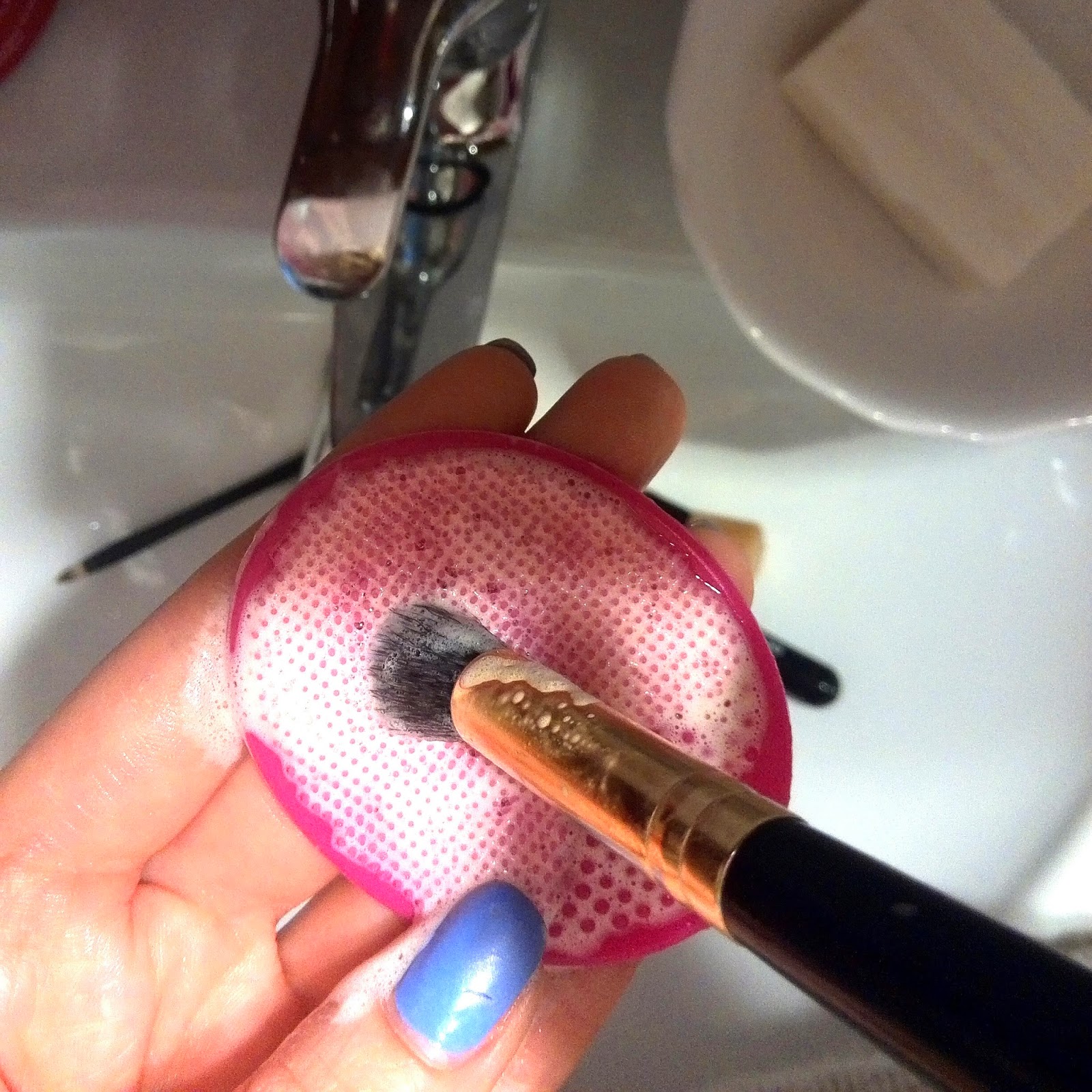 Simply pebs Makeup Pinsel Waschen