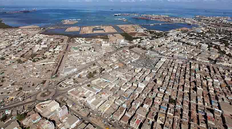 Pablo Font: - Djibouti……… el calor hecho paisaje