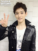 Position: Vocalist, lead dancer. Specialties: playing guitar and dancing (chen pakek)