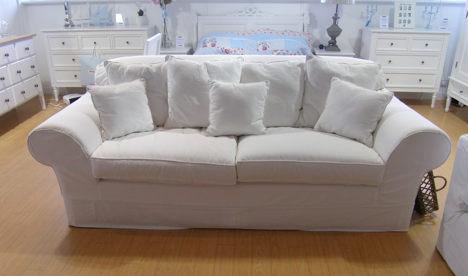 The Modern Housewives Strategy For Effective Sofa Cleaning