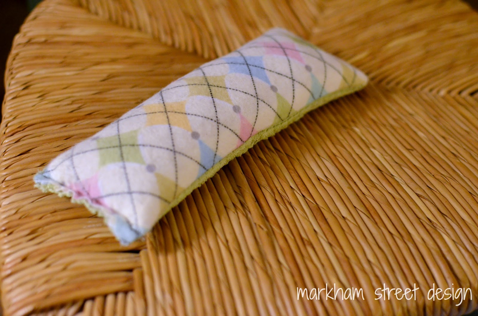 Laura Orr Interiors {Handmade Gifts} Aromatherapy Eye Pillow