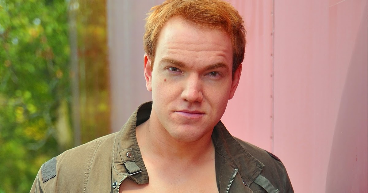 BARIHUNKS ® Jonathan Estabrooks to perform "Les Mamelles de Tirésias"