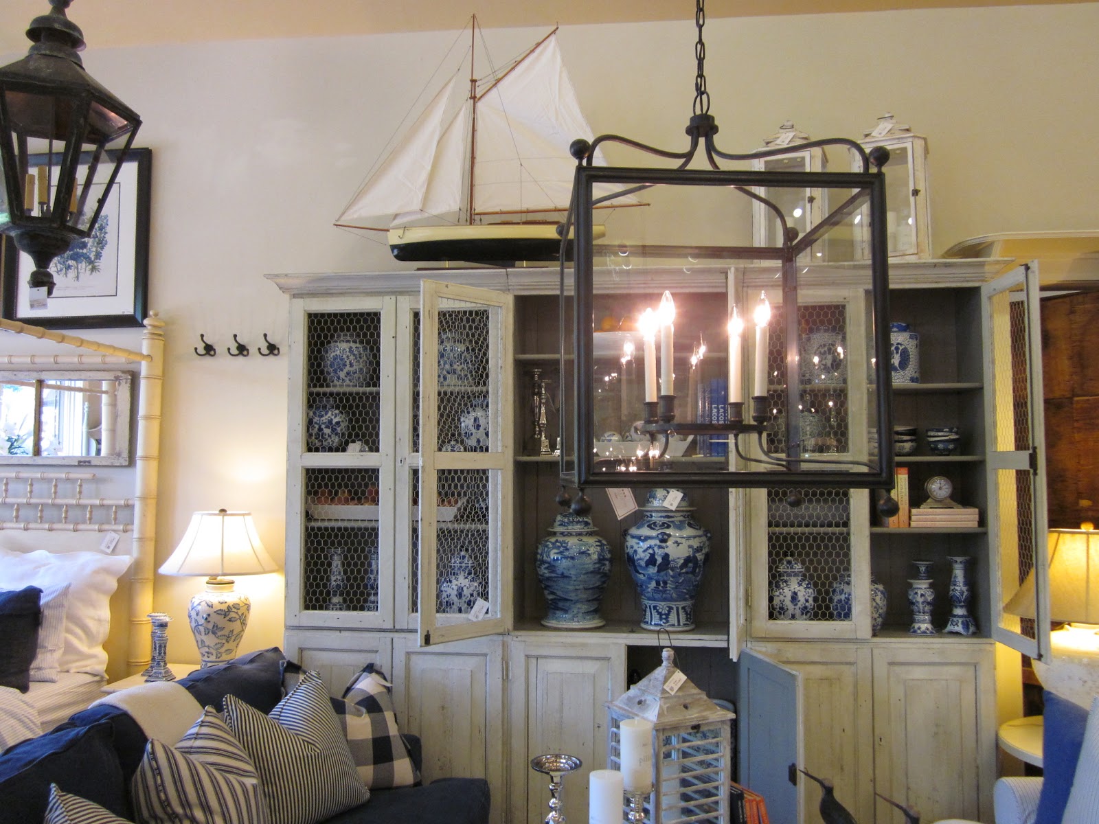 DESIGN SAVVY INTERIORS Muskoka Living Interiors