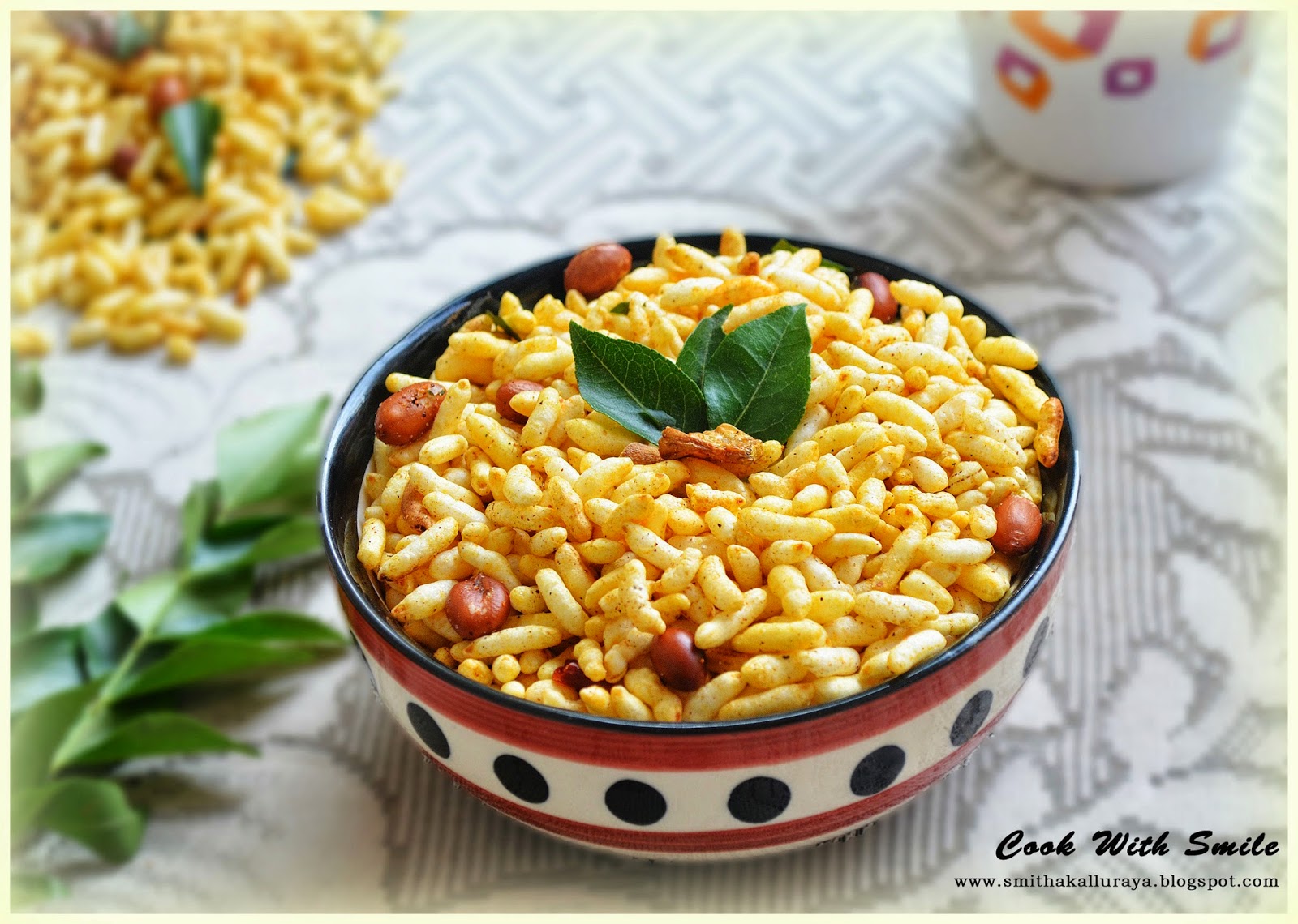 SPICY PUFFED RICE / MURMURA CHIVDA / KHARA KADLE PURI / KARA PORI