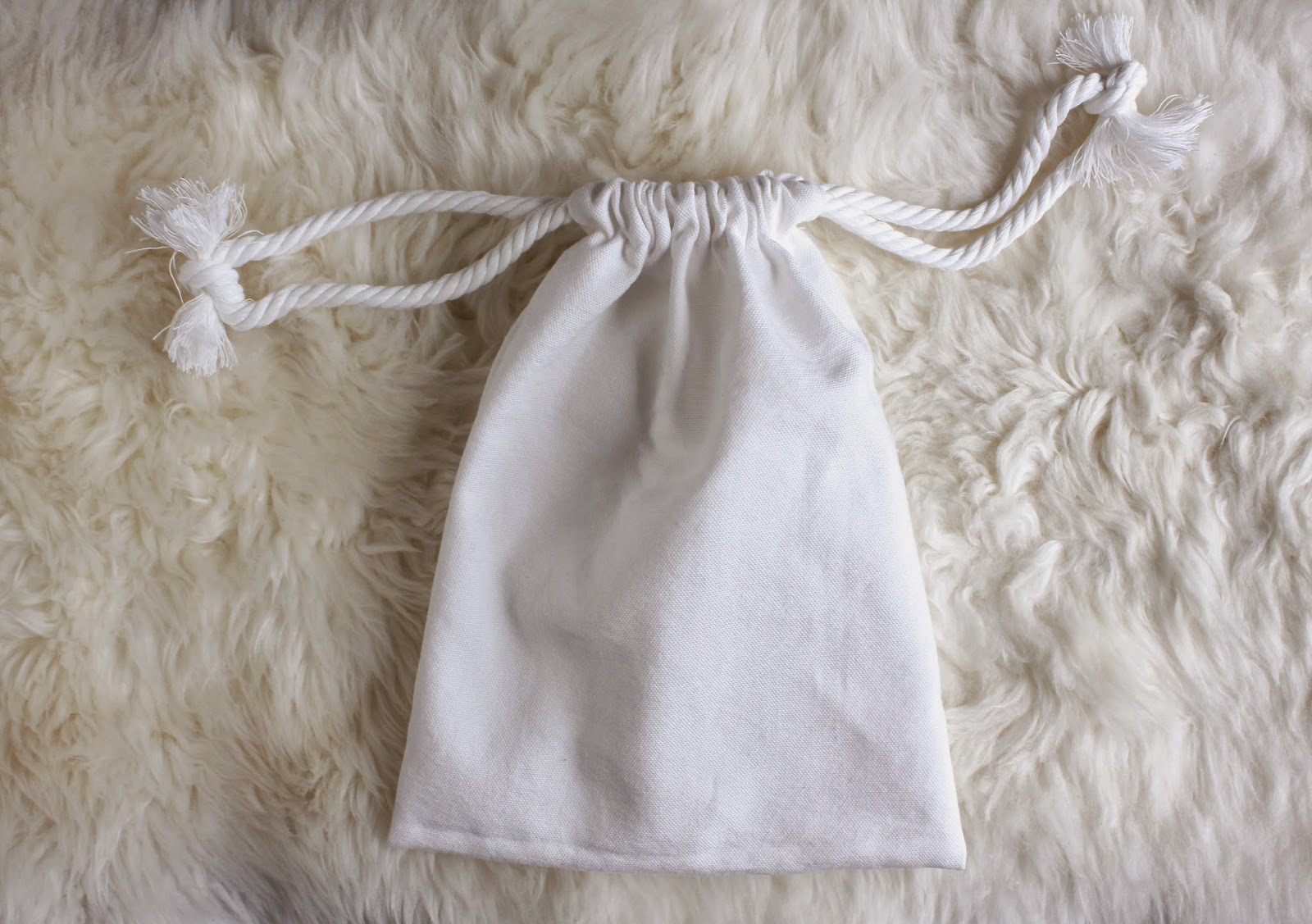 Champaign Plastics / Disposable Plastic Wear Free Draw String Bags