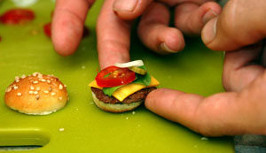 мини бургер, гамбургер, макдак