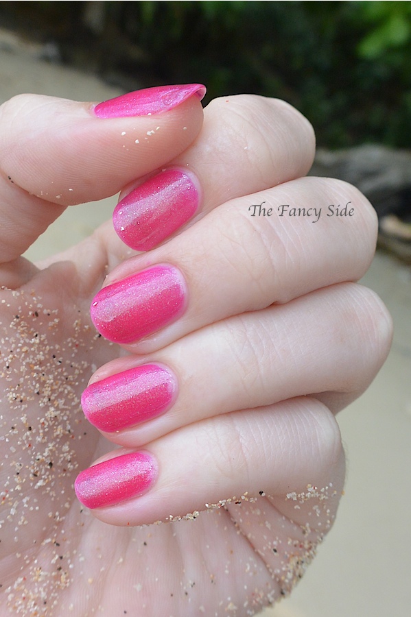 The Fancy Side Honeymoon Nails