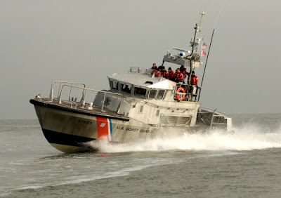 Adquisición de dos (2) lanchas guardacostas para navegación fluvial y lacustre 47+Foot+Motor+Lifeboat