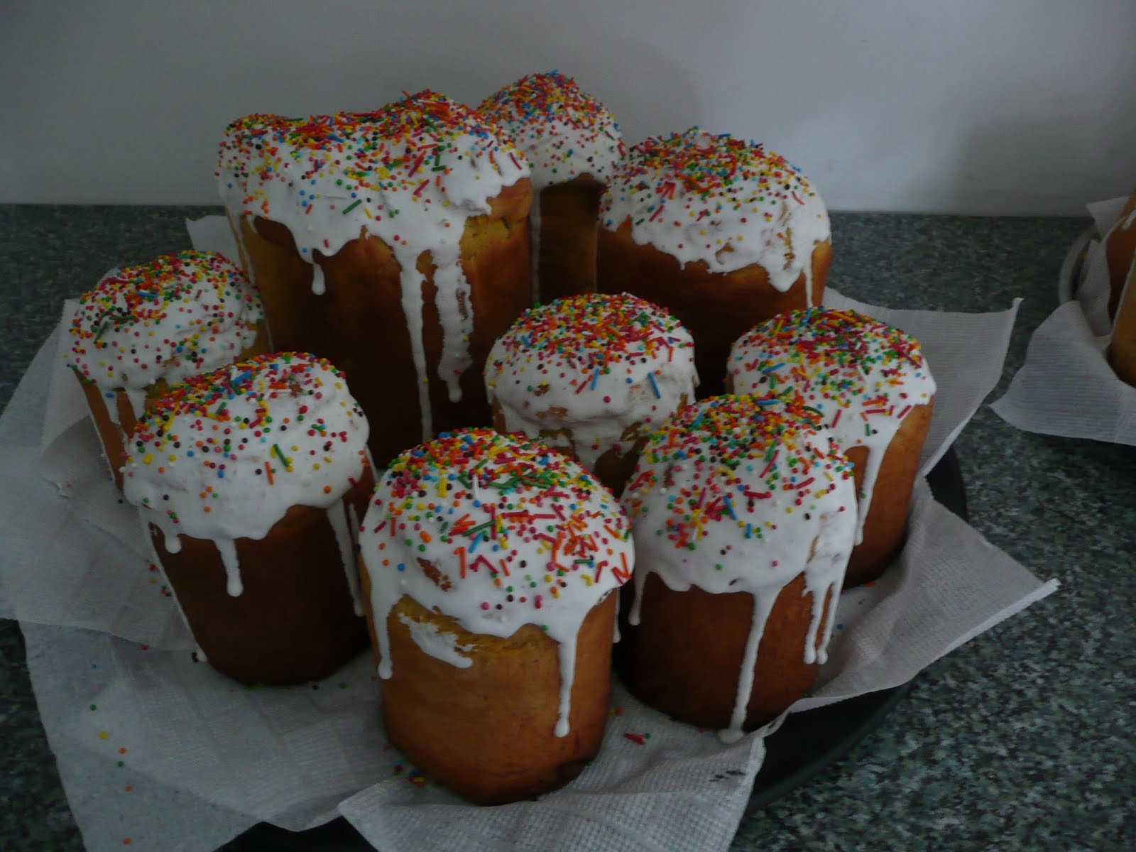 ROOTED IN EASTERN EUROPE Everyday and Holiday Food in Ukraine 100