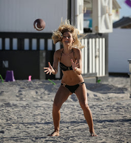 Petra Benova in Black Bikini Play Hot Booty Ball on Miami Beach Petra Benova in Black Bikini Play Hot Booty Ball on Miami Beach