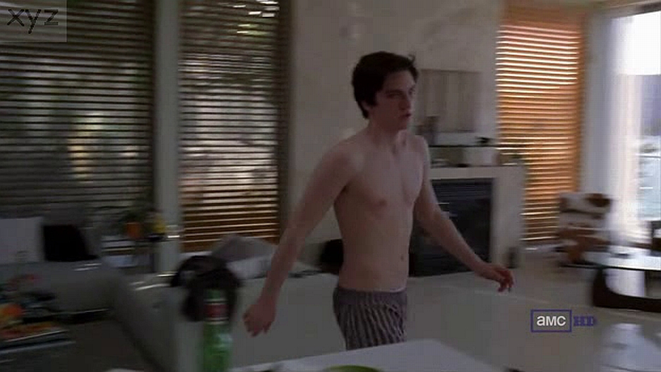 Richard Harmon - Shirtless in "The Killing" USA.