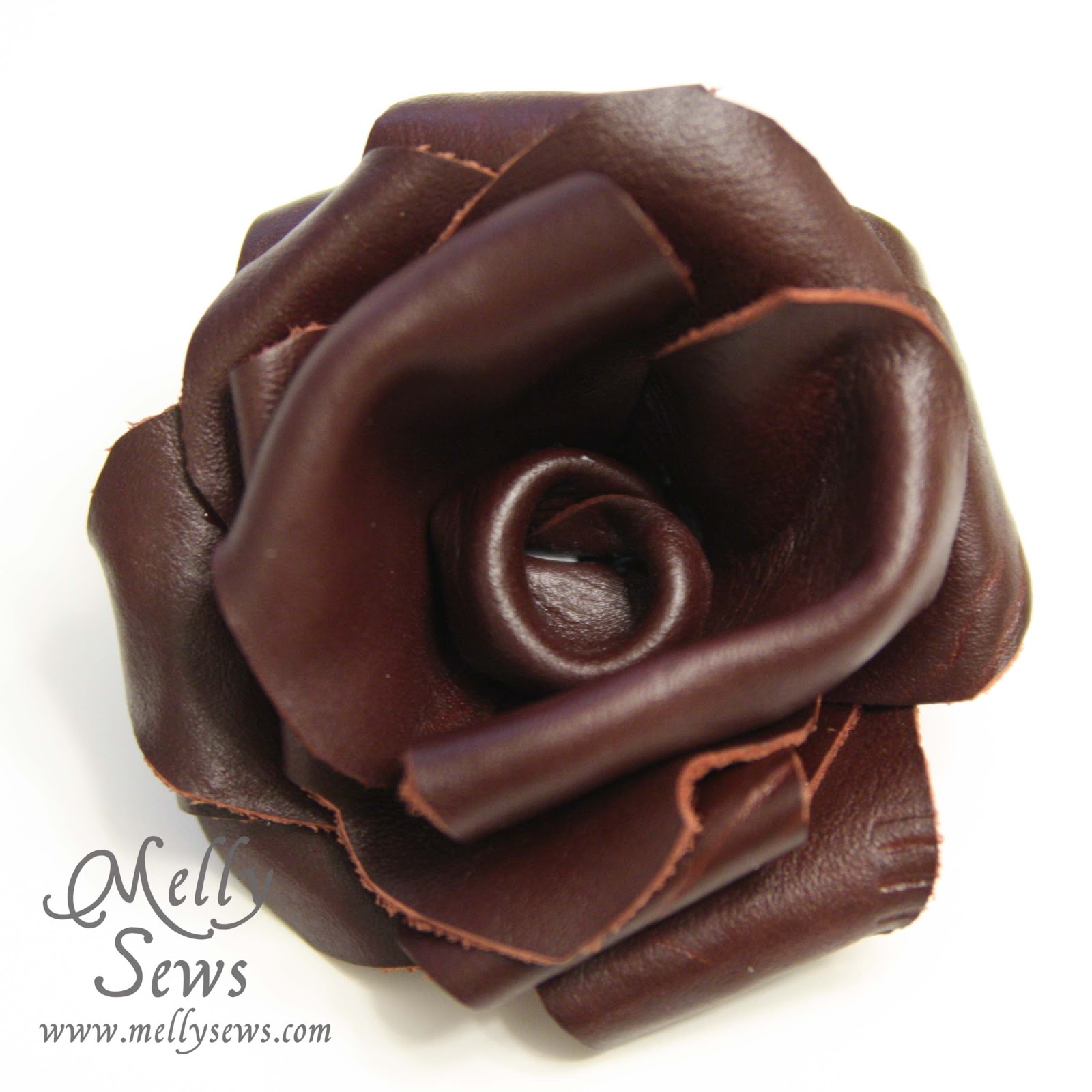 Leather flowers tutorial make leather flowers for a belt