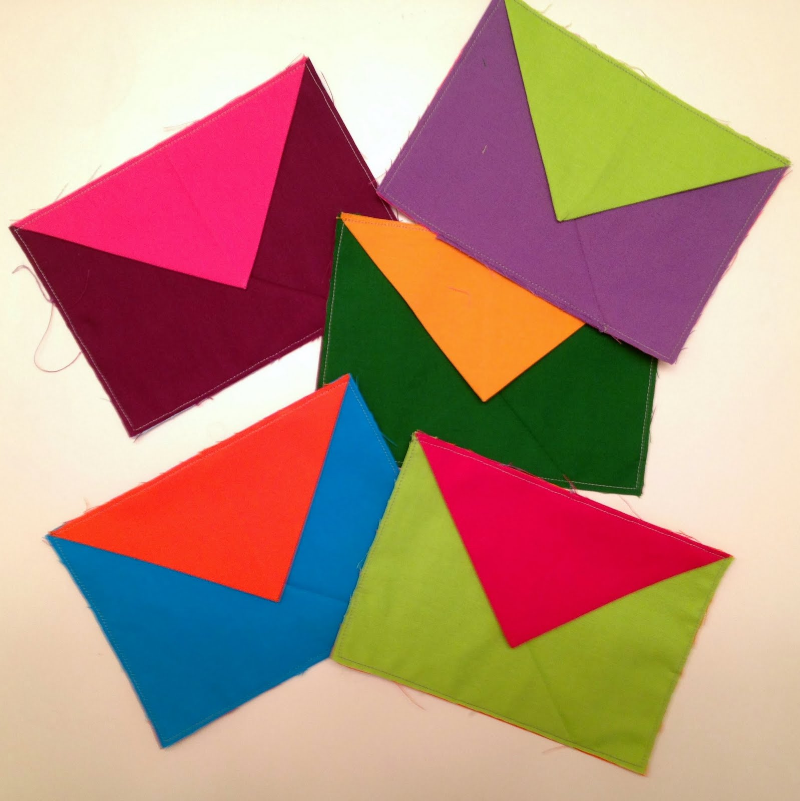 Starwood Quilter Easy Envelope Quilt, Fun and Colorful with Lots of Possibilities