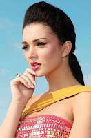 download hd photos or wallpapers of amy jackson