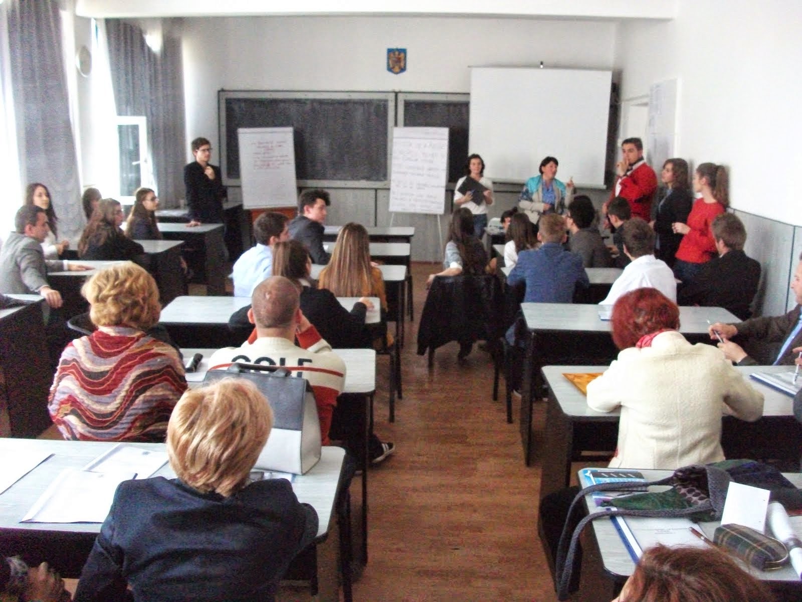Aspecte din timpul desfăşurării cercului pedagogic nr. 1, 12.11.2014...