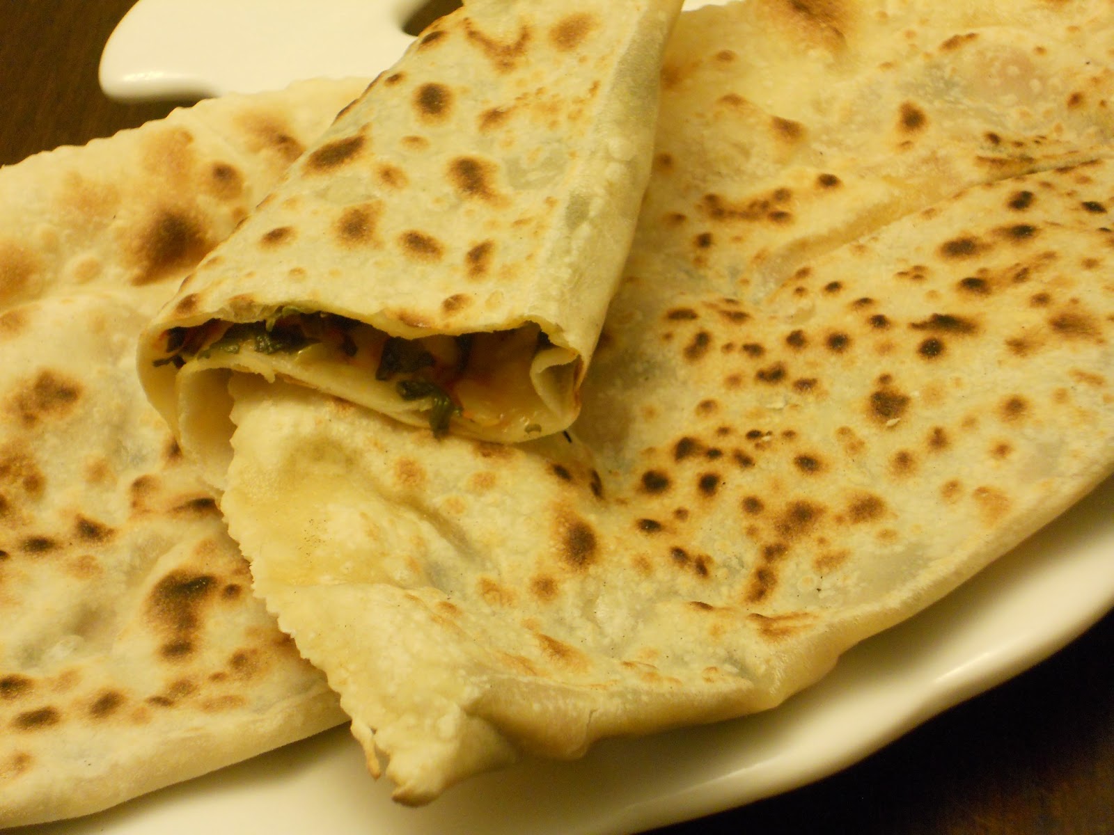 Pişirelim SEMİZOTLU SAÇ BÖREĞİ