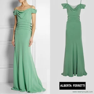 Princess Marie : ALBERTA FERRETTI Dress, JIMMY CHOO Shoes