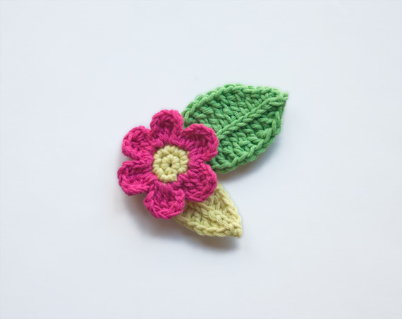 One&Two Company: Flower & Leafs FREE Applique Crochet Pattern