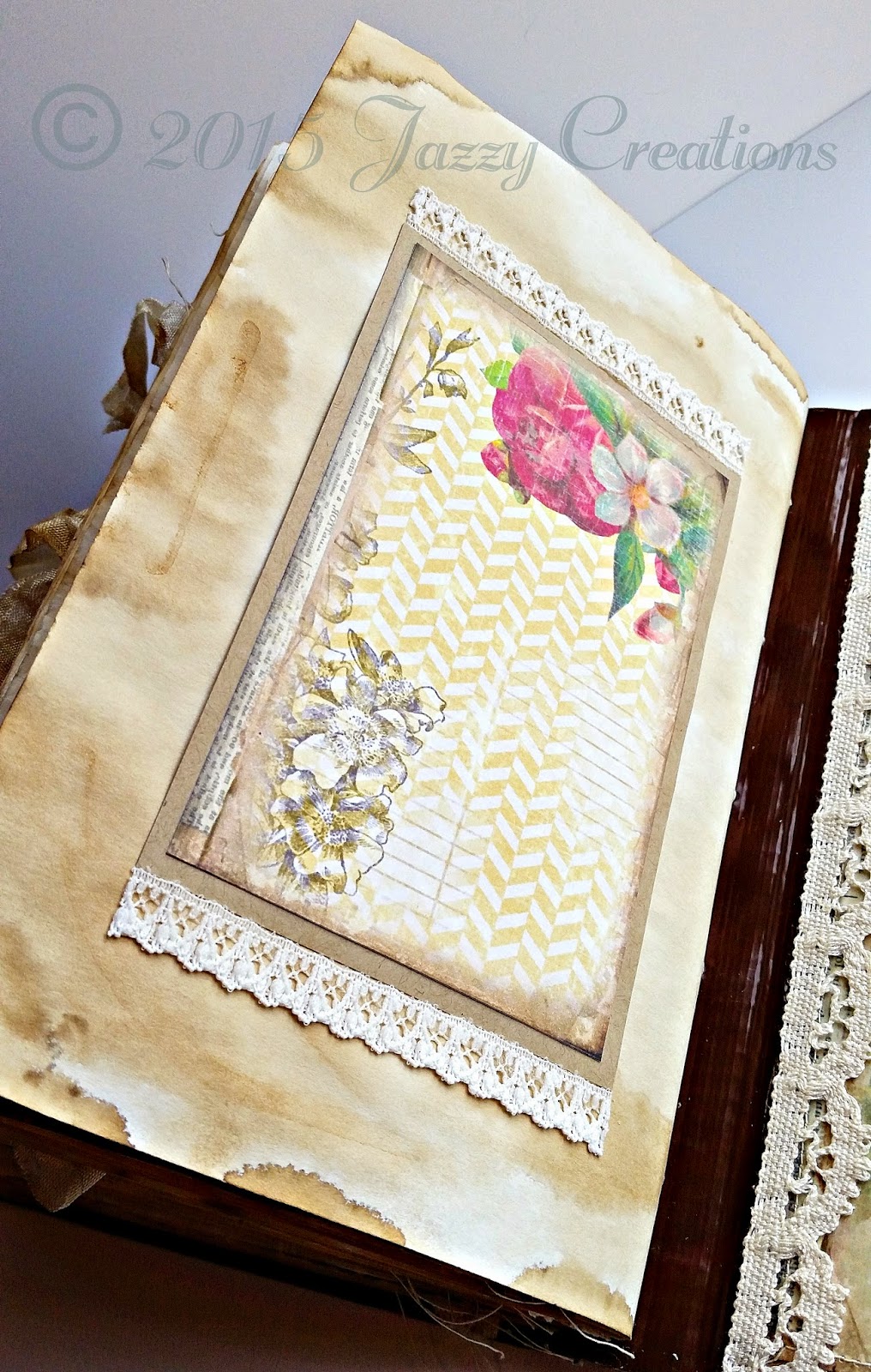 Jazzy Creations... New Tutorial! File Folder Junk Journal