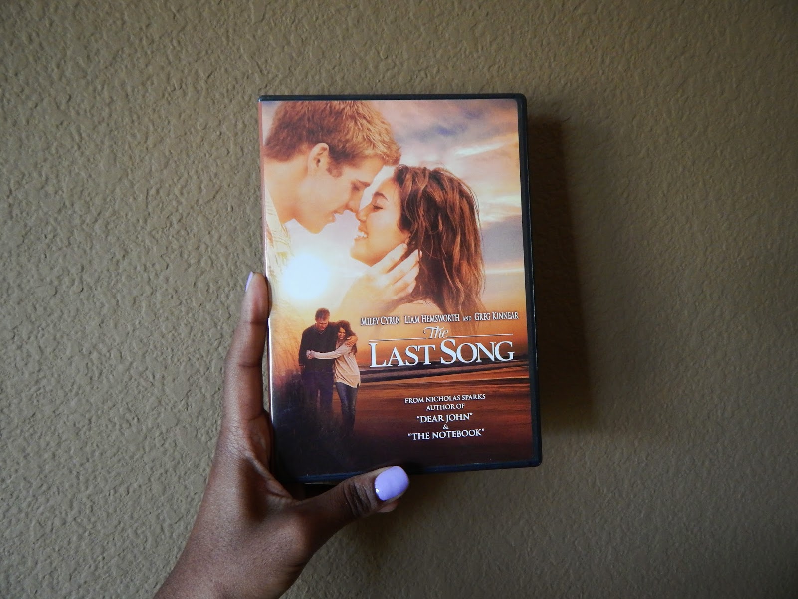 "Hannah Montana phone number say what"