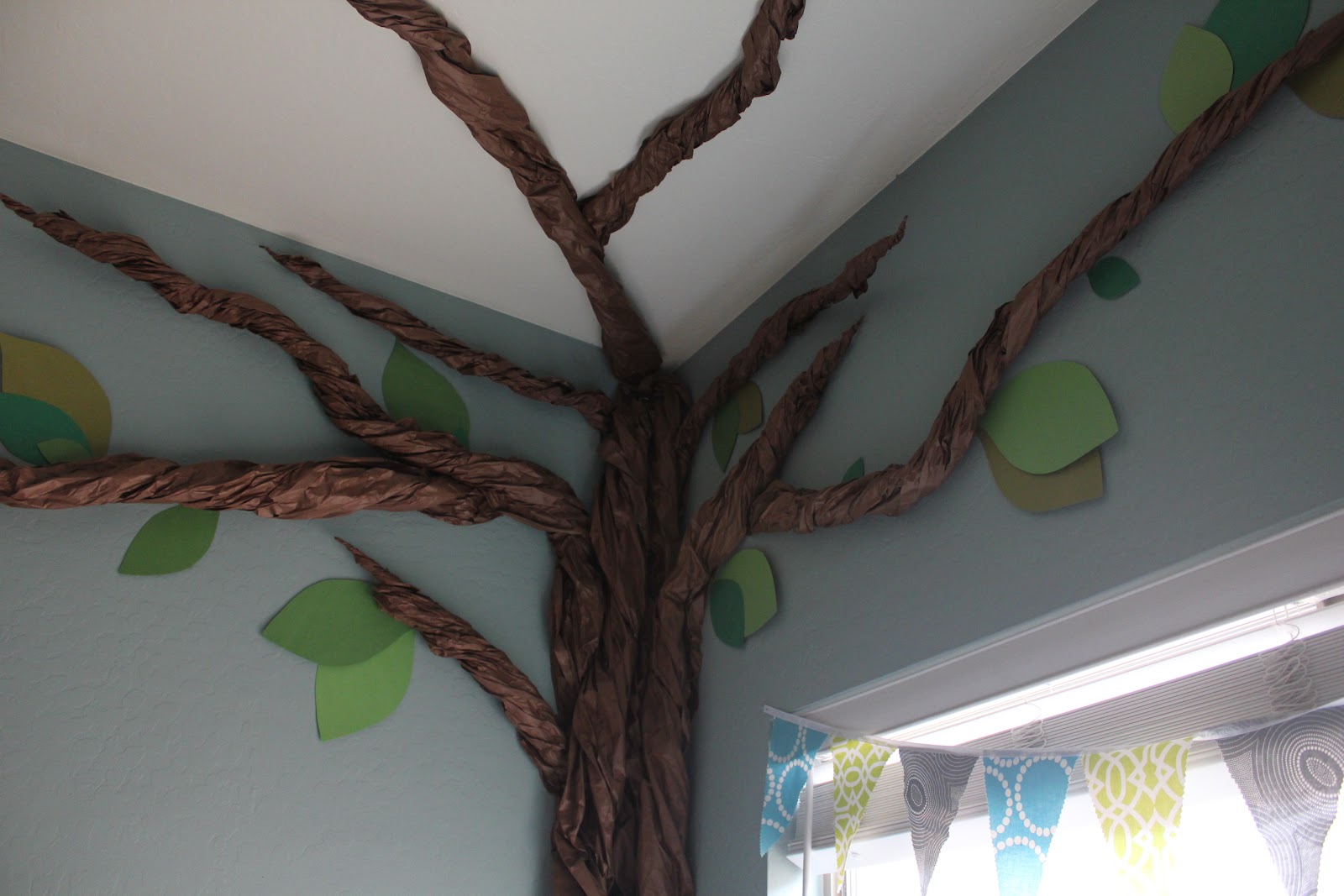 Design and Crafts Paper Tree
