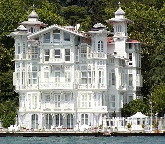 Magic City Istanbul Waterfront Legacy
