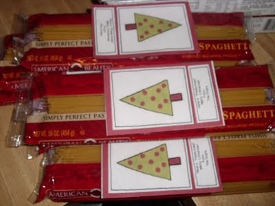 Room Mom 101: Christmas Gifts for the Neighbors