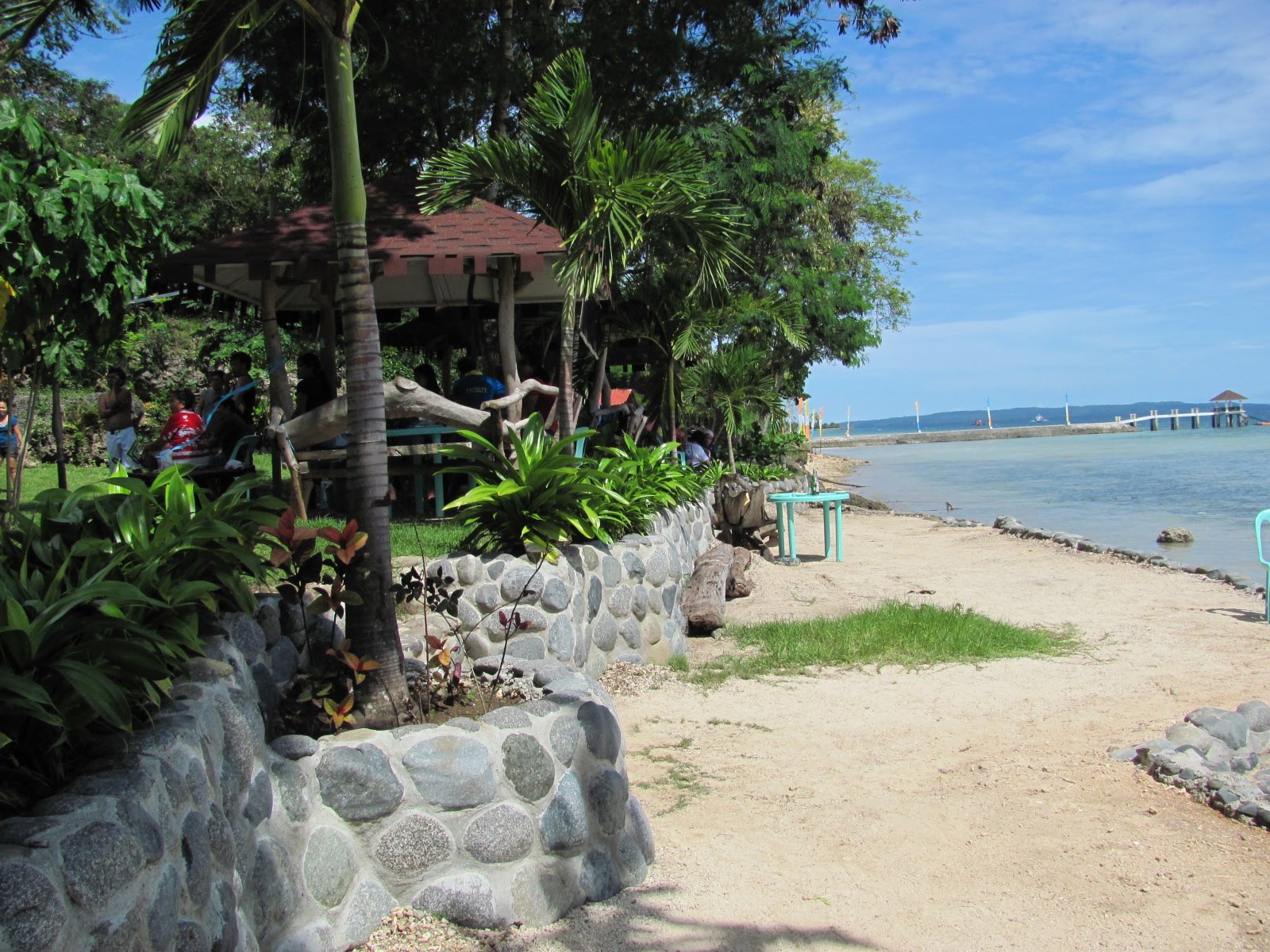 TRAVEL ADVENTURE Green Isle Beach Resort