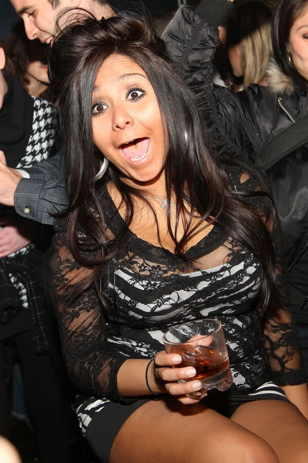 naked snooki