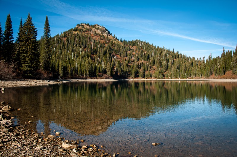 Lauren Grabelle Photography Strawberry Mountain Montana Editorial
