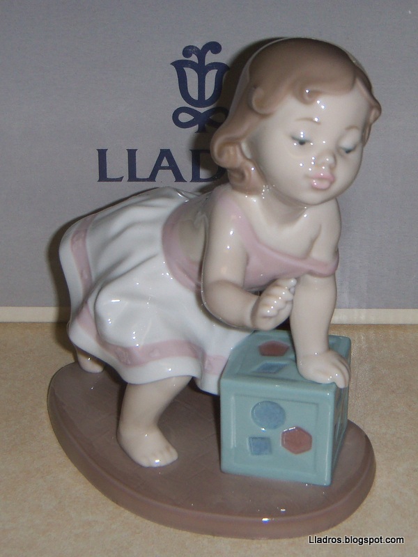 lladros RETIRED Lladro Figurine "My First Step" 6428