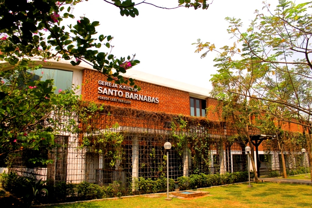 Fotografi Gereja Katolik di Indonesia: Gereja Katolik St. Barnabas