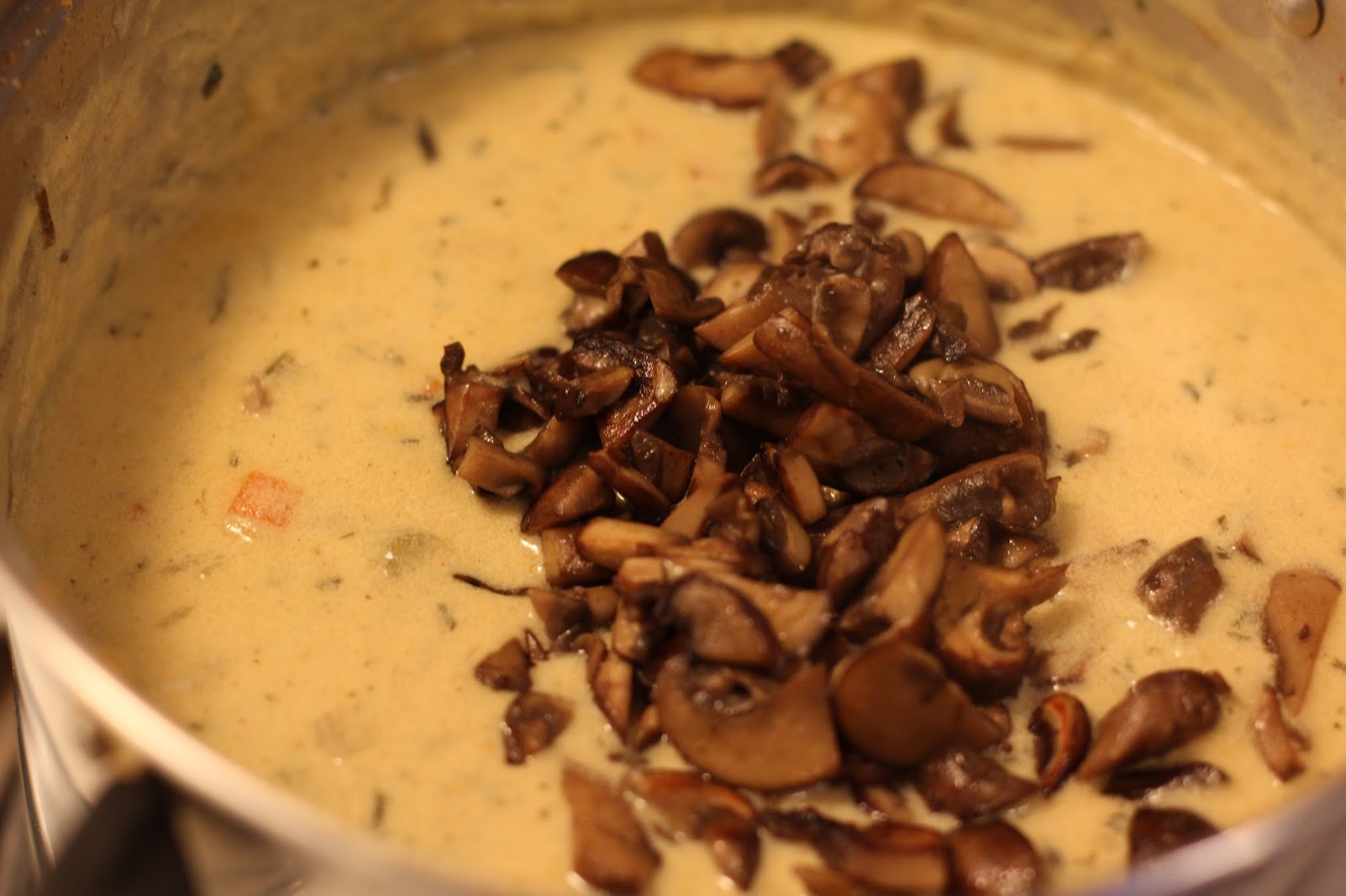Food for Hunters Pheasant with Mushroom & Wild Rice Chowder