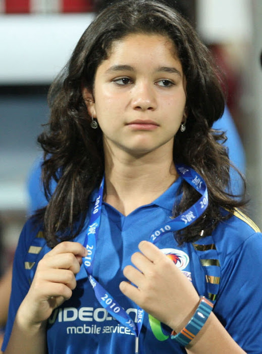 DUSUN CEWEK: Sachin's Daughter Sara Tendulkar Photos