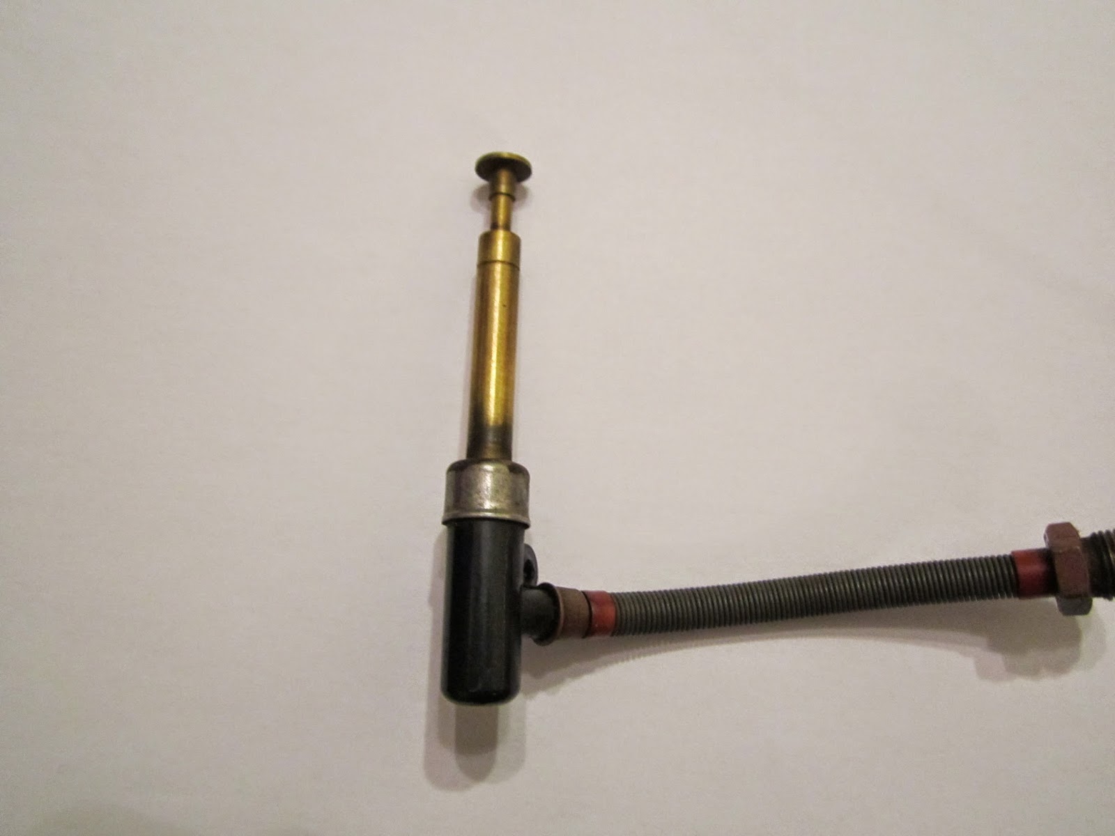 Restoration Volvo 122S 1969 Dyno Machining the SU carb needles