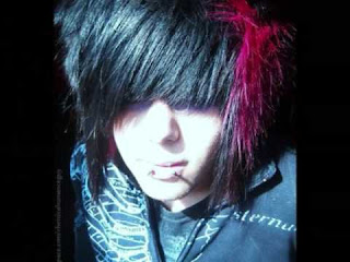 The new emo hairstyles Boys 2011 The new emo hairstyles Boys 2011