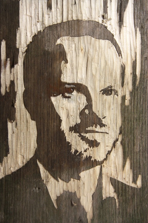 11-Wood-Portraits-Kyle-Bean-Illustrator-Art-Director-who-makes-things-out-everything-www-designstack-co
