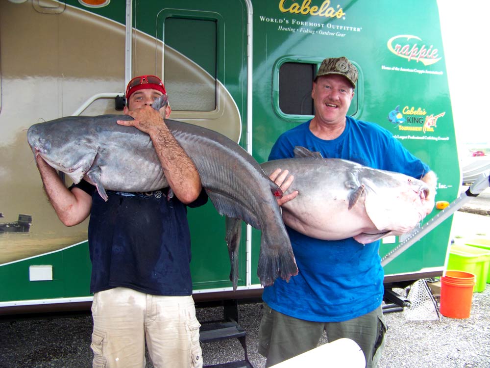 International Fishing News USA duo fishing team wins catfish