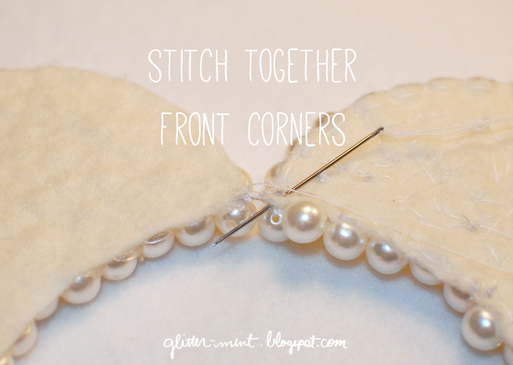 DIY Pearl Collar Necklace